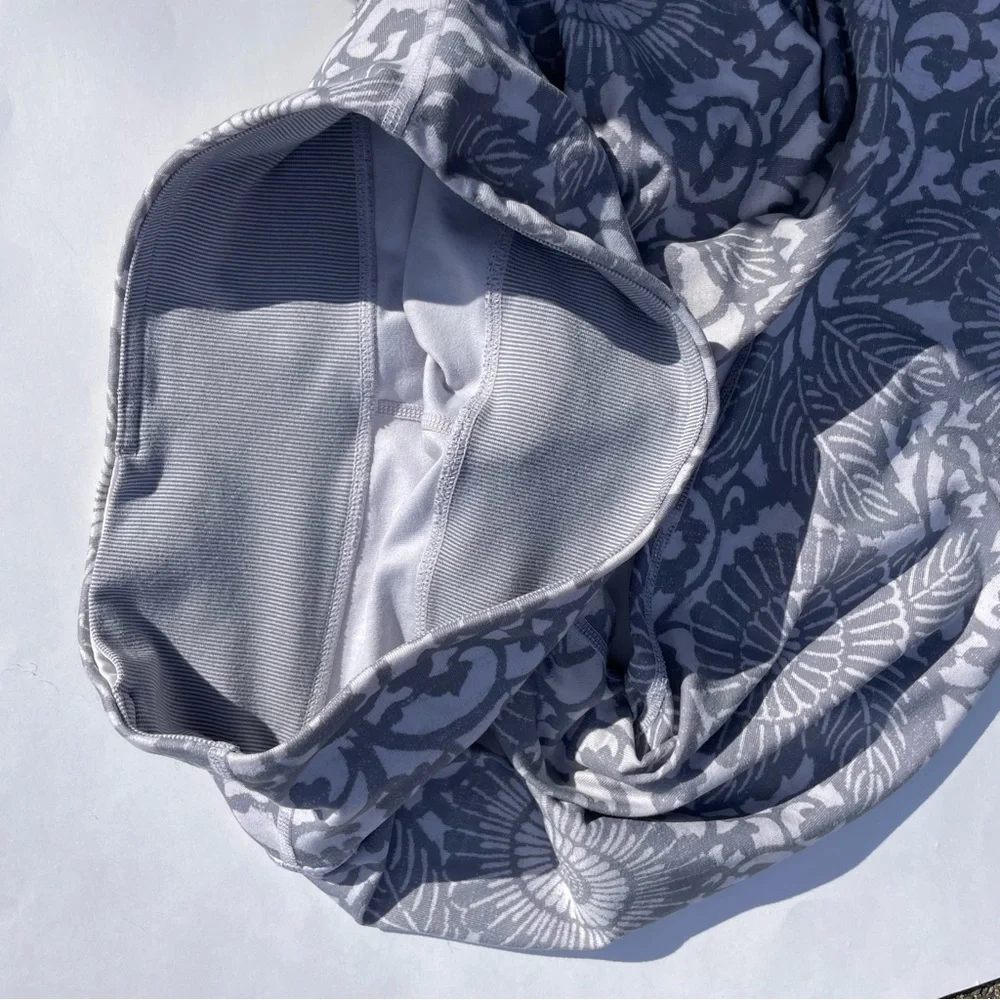 Lululemon Wunder Under Crop Legging Fossil Grey Beachy Floral w white Rare 6 - Picture 8 of 10